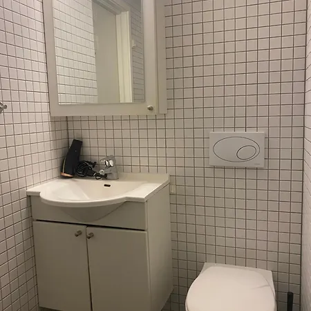 Center - Close To Facilities *